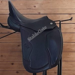 StableGate Saddle Butterfly Dressage